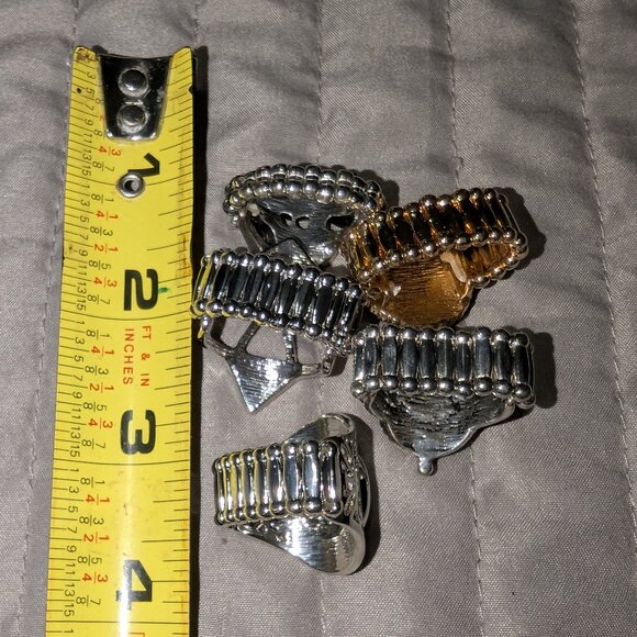 $3 with Bundle ~ Mixed Lot of NWOT Stretch Rings 5425 - Picture 5 of 5